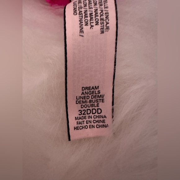 COPY - Victoria Secret Bra - Picture 9 of 9